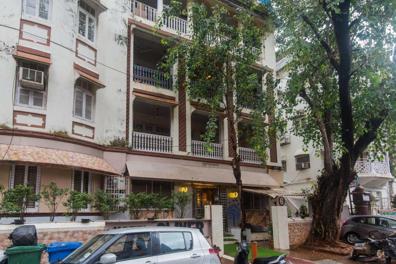 Hotel Oliver, Colaba Mumbai  Buitenkant foto